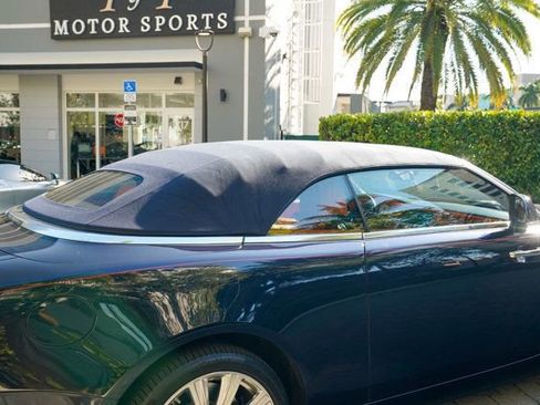 Used 2016 Rolls-Royce Dawn image 50