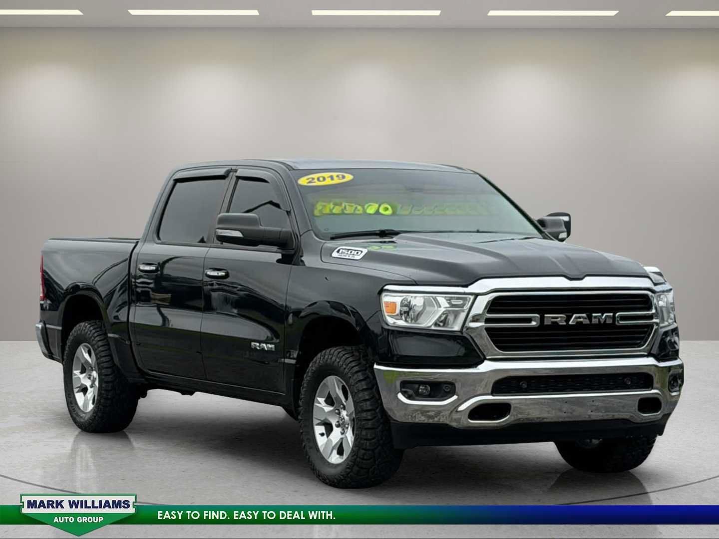 Used 2019 RAM 1500 Big Horn AWD/4WD image 1