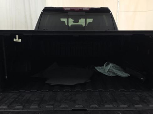 Used 2023 GMC Sierra 1500 Denali AWD/4WD image 17