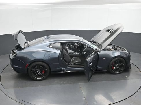 Used 2023 Chevrolet Camaro SS RWD image 53