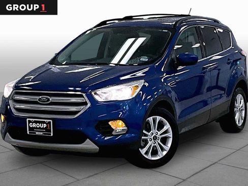 Used 2018 Ford Escape SE FWD image 1