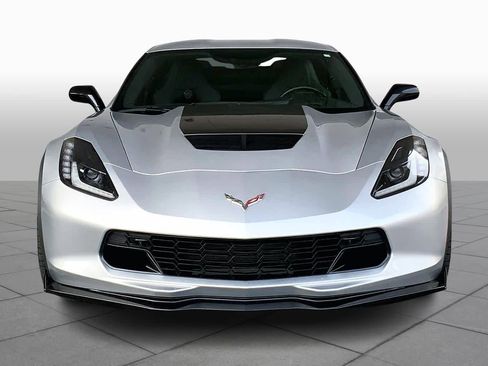 Used 2016 Chevrolet Corvette Z06 w/ 3LZ Preferred Equipment Group RWD image 4