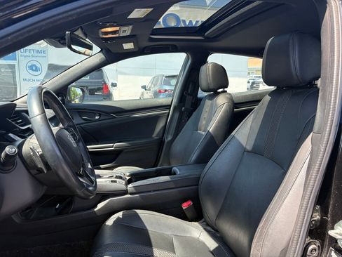 Used 2020 Honda Civic Sport image 6