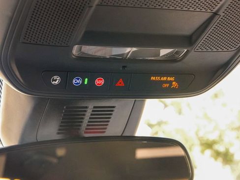 Used 2026 GMC Terrain Elevation image 32