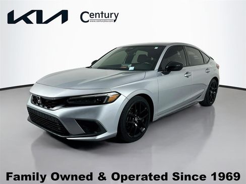 Used 2023 Honda Civic Sport image 1