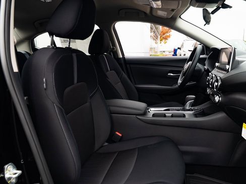 New 2025 Nissan Sentra SV w/ Trunk Package image 24