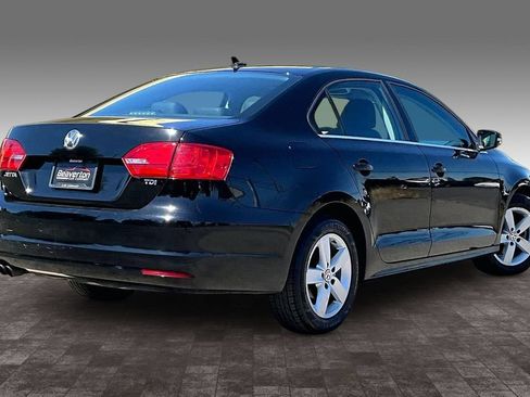 Used 2013 Volkswagen Jetta TDI FWD image 14