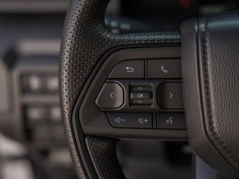 New 2025 Toyota Tacoma SR image 29