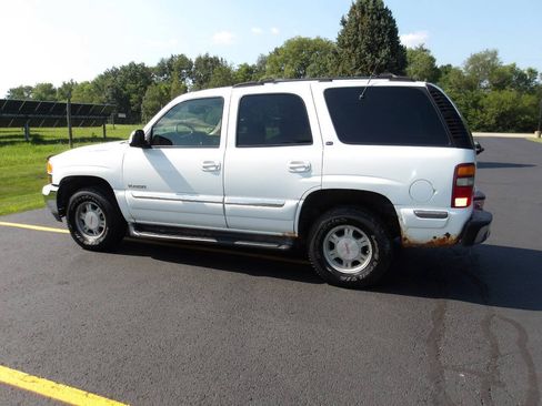 Used 2000 GMC Yukon SLT w/ SLT Marketing Opt Pkg AWD/4WD image 12