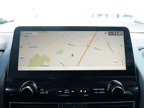 Used 2024 Nissan Armada Platinum w/ Captain's Chairs Package image 26