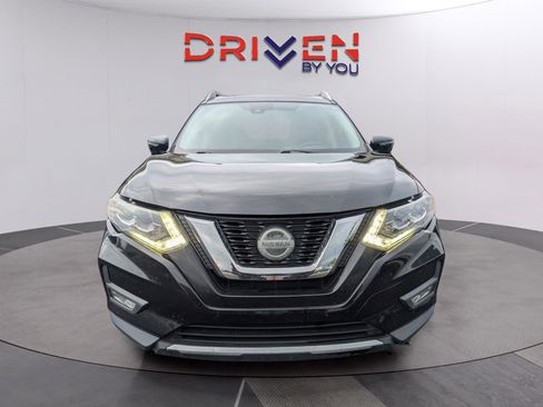 Used 2018 Nissan Rogue SL w/ Premium Package FWD image 7