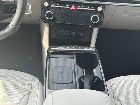 Used 2025 Hyundai Tucson Limited FWD image 22