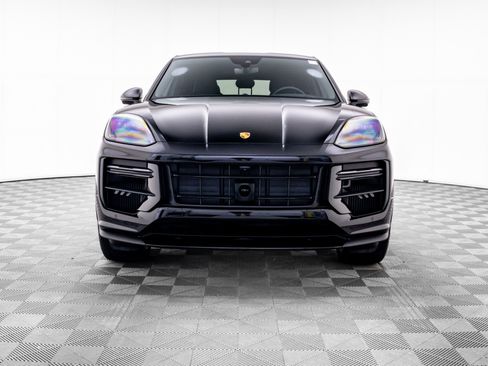 Certified 2026 Porsche Cayenne Turbo GT AWD/4WD image 9