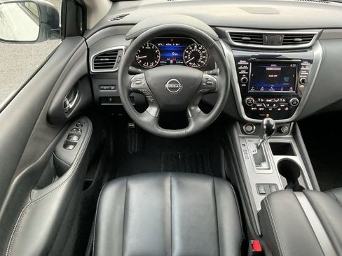 Used 2023 Nissan Murano SV w/ SV Midnight Edition Package image 15
