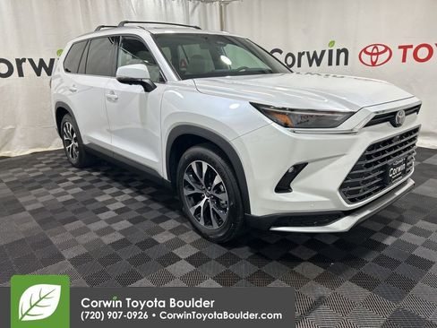 New 2025 Toyota Grand Highlander MAX Limited image 1
