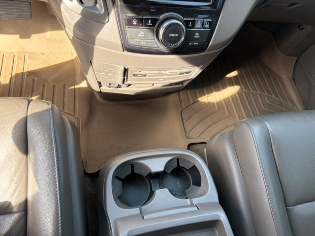 Used 2015 Honda Odyssey Touring Elite image 15