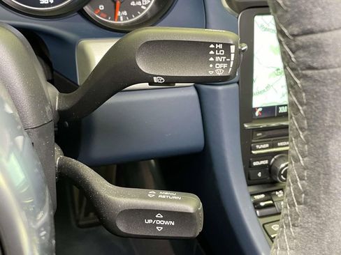 Used 2015 Porsche 911 Turbo S image 39