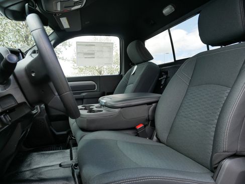 New 2026 RAM 3500 Tradesman AWD/4WD image 9