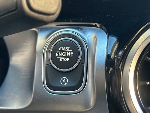 Certified 2026 Mercedes-Benz GLB 250 image 22