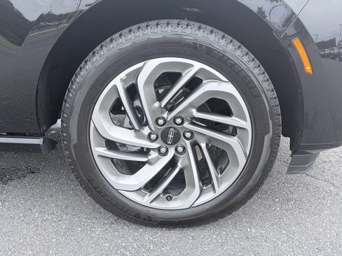 Used 2026 Lincoln Navigator Reserve AWD/4WD image 40