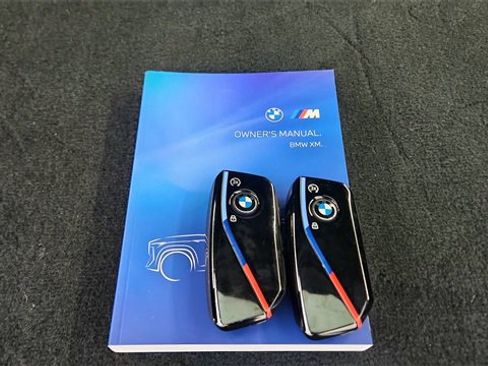 Used 2023 BMW XM image 66