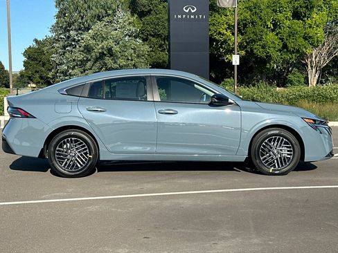 New 2026 Nissan Sentra SV FWD image 3