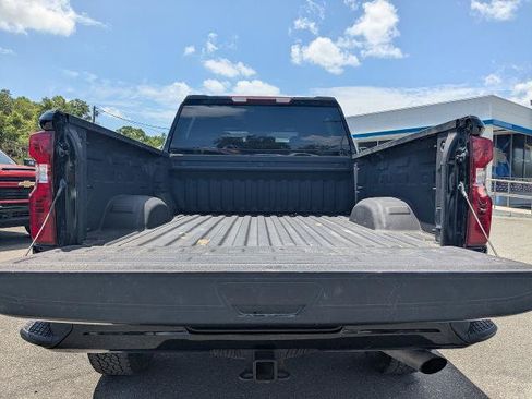 Used 2025 Chevrolet Silverado 2500 Custom w/ Custom Value Package AWD/4WD image 13