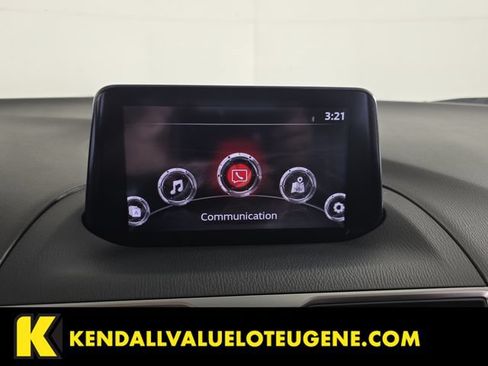 Used 2017 MAZDA MAZDA3 Touring FWD image 18