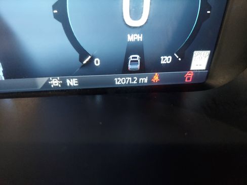 Used 2024 Ford F150 Lariat w/ Equipment Group 502A High AWD/4WD image 8