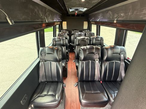 Used 2015 Mercedes-Benz Sprinter 3500 w/ Window Fleet Package image 20