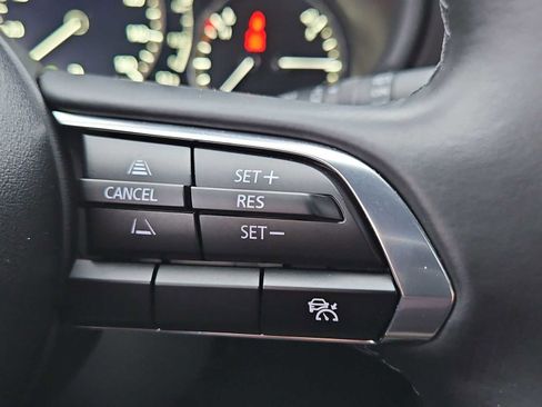 Used 2024 MAZDA MAZDA3 s image 25