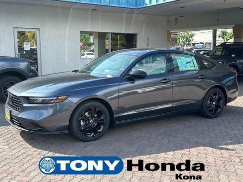 New 2025 Honda Accord SE image 1