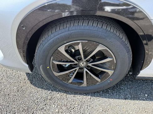 New 2026 Lexus RZ 450e Premium image 21