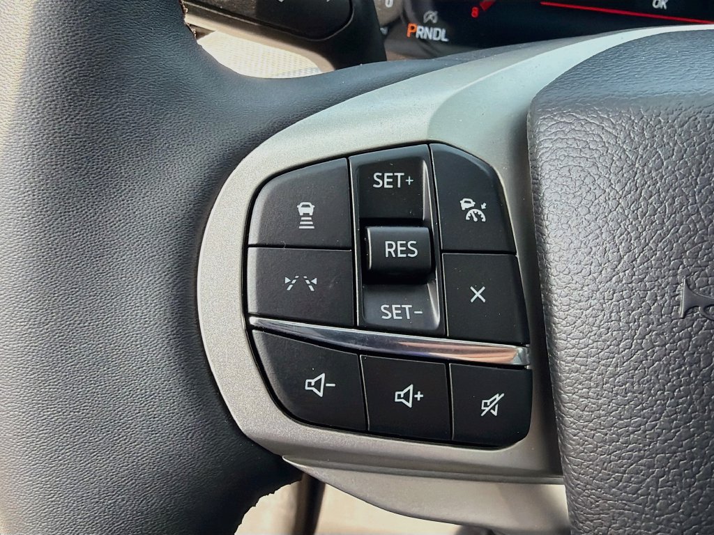 Used 2026 Ford Explorer Active w/ Active Comfort Package AWD/4WD image 12