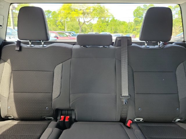 Certified 2024 Chevrolet Silverado 1500 LT AWD/4WD image 19