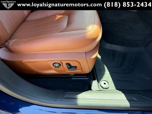 Used 2019 Maserati Levante image 37