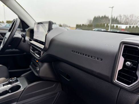 Used 2025 Ford Bronco Sport Big Bend w/ Convenience Package image 16