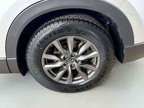 Used 2023 MAZDA CX-9 Touring image 32