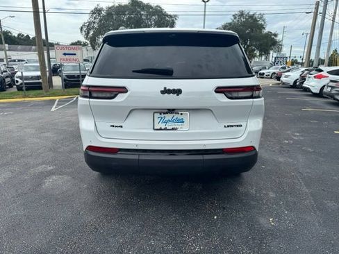 Used 2023 Jeep Grand Cherokee L Limited w/ Luxury Tech Group II AWD/4WD image 4
