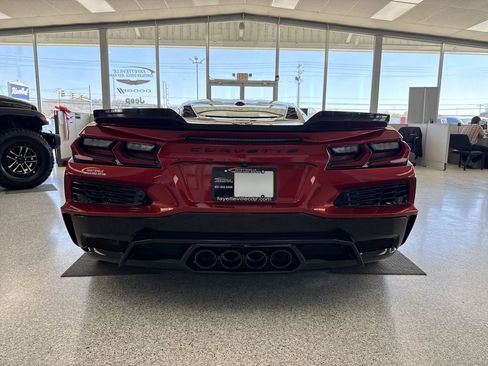 Used 2023 Chevrolet Corvette Z06 image 4