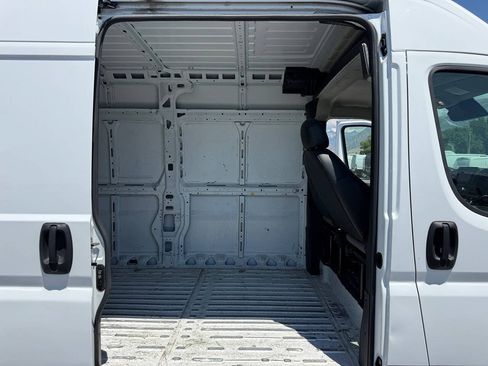 Used 2023 RAM ProMaster 3500 FWD image 23