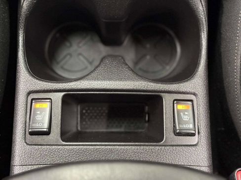 Used 2015 Nissan Rogue SL w/ SL Premium Package image 29