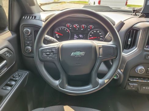 Used 2024 Chevrolet Silverado 1500 Custom Trail Boss image 10