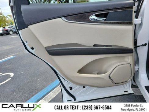 Used 2019 Lincoln Nautilus Select image 15