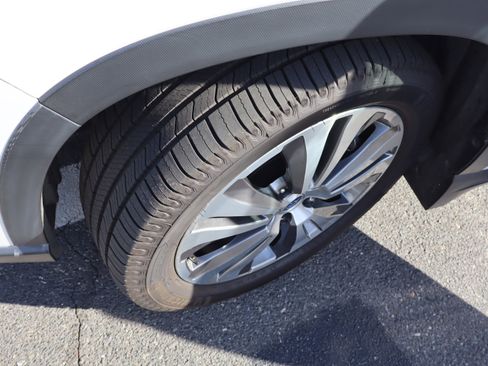 Used 2019 Subaru Ascent Touring w/ Popular Package #2A image 46