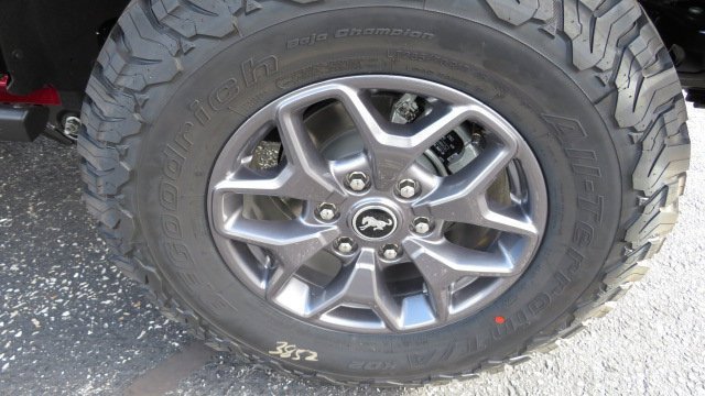 Used 2025 Ford Bronco Badlands AWD/4WD image 27