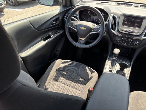 Used 2023 Chevrolet Equinox LT FWD image 12