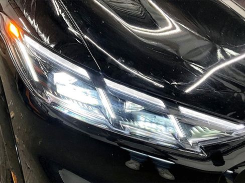 Used 2025 Ford Mustang Mach-E Premium image 30