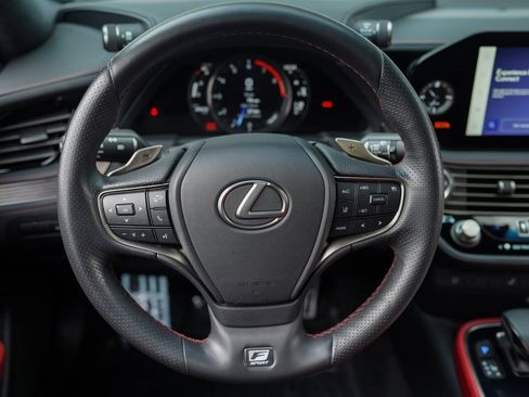 Used 2023 Lexus LS 500 F Sport image 27