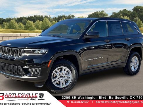New 2025 Jeep Grand Cherokee Laredo w/ Luxury Tech Group I image 1